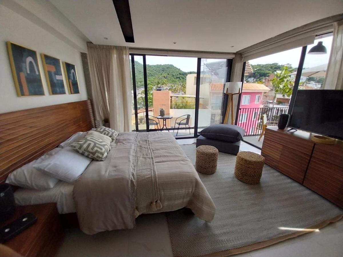 Mako 54 Hotel Puerto Vallarta Exterior photo