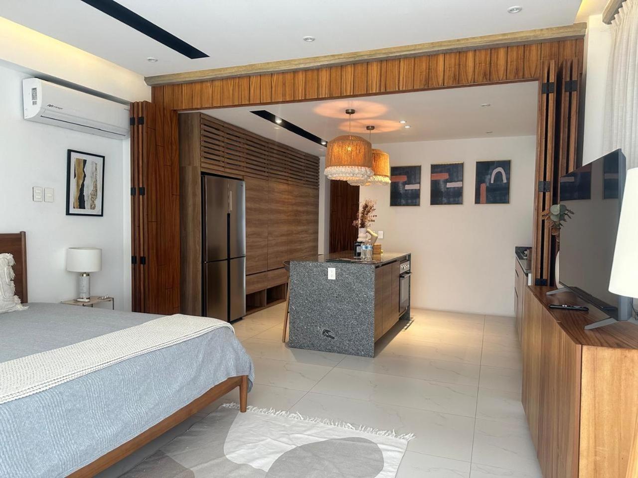 Mako 54 Hotel Puerto Vallarta Exterior photo