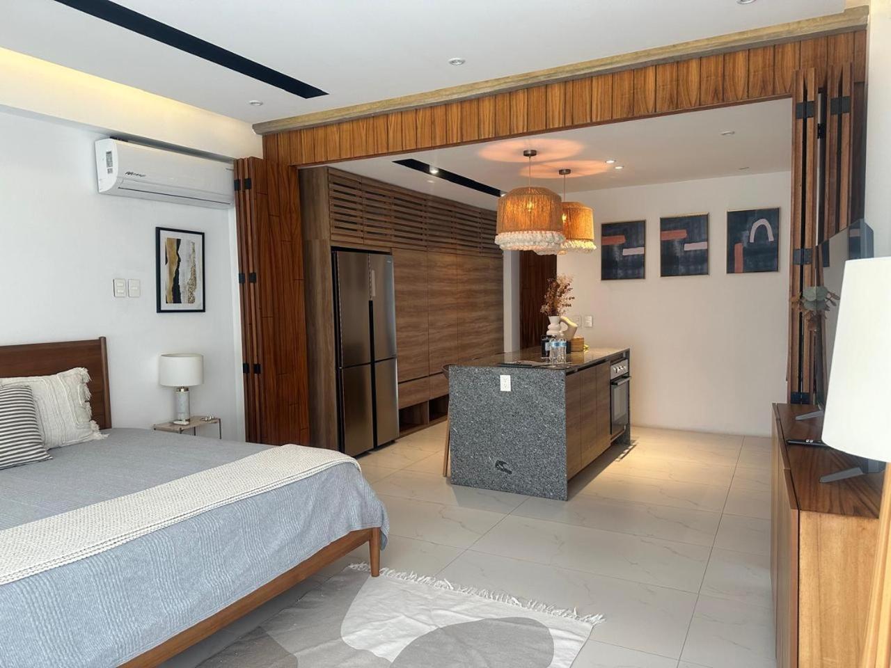 Mako 54 Hotel Puerto Vallarta Exterior photo