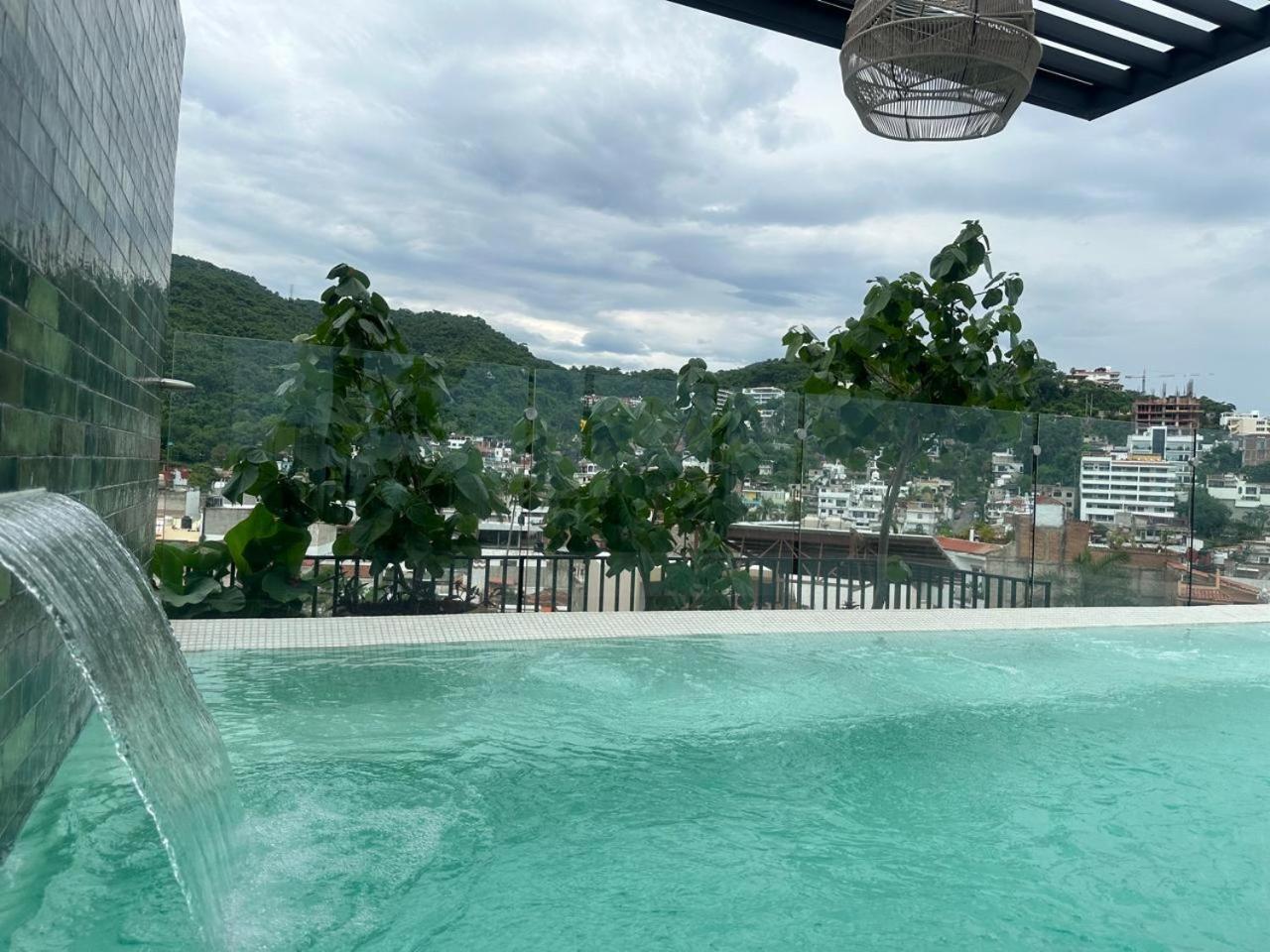 Mako 54 Hotel Puerto Vallarta Exterior photo