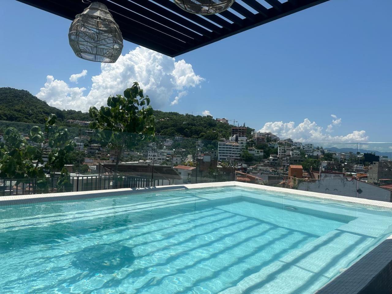 Mako 54 Hotel Puerto Vallarta Exterior photo